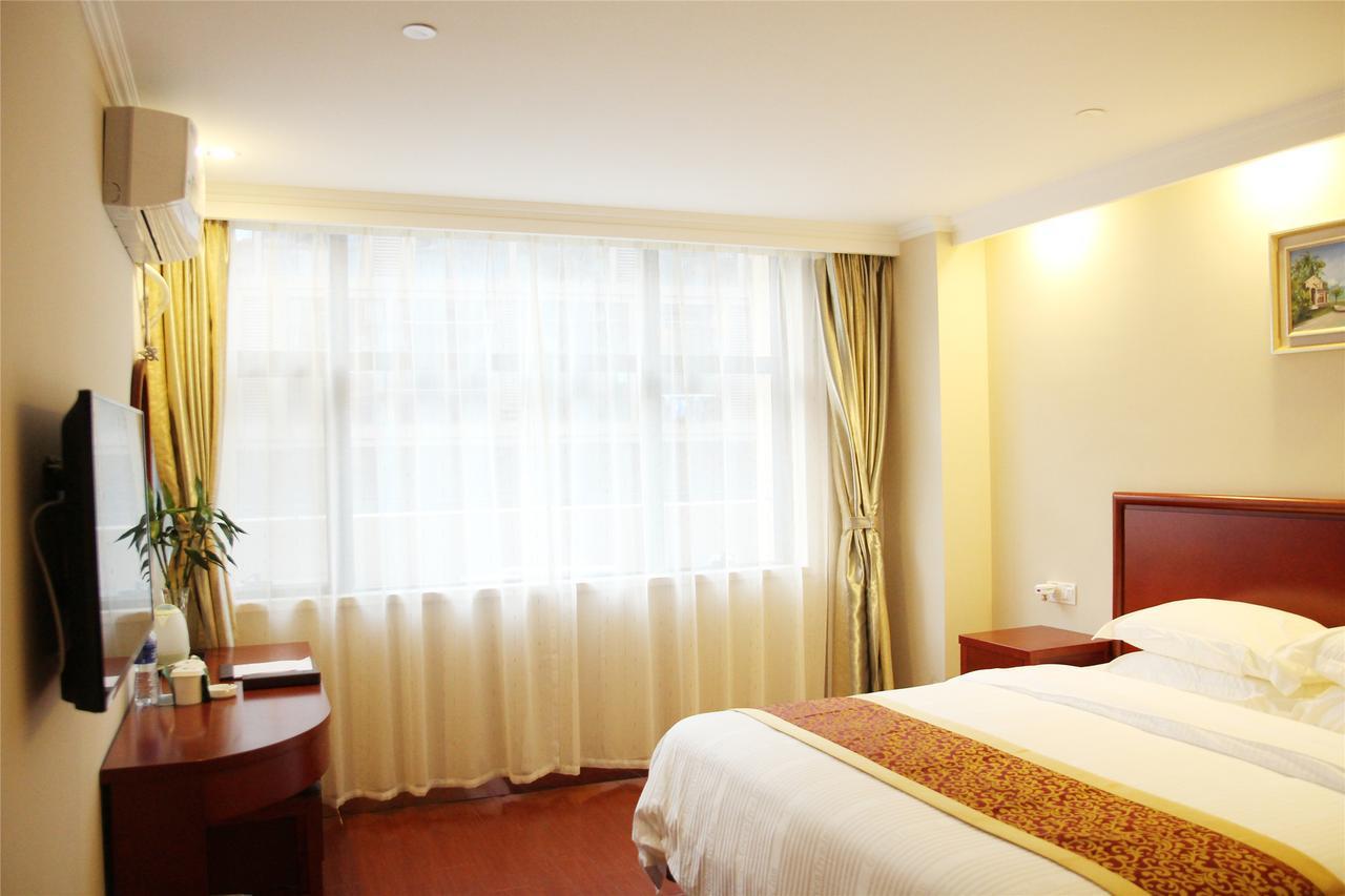 Greentree Inn Zhejiang Taizhou Tiantai Bus Station Express Hotel Exterior foto